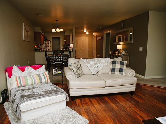3rd image of 4713 W 18th Ave
