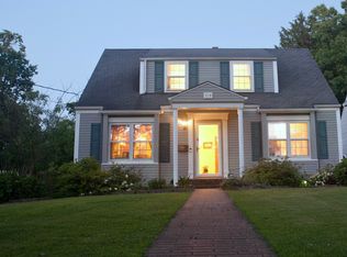 713 Oak Ridge Dr, Neosho, MO 64850