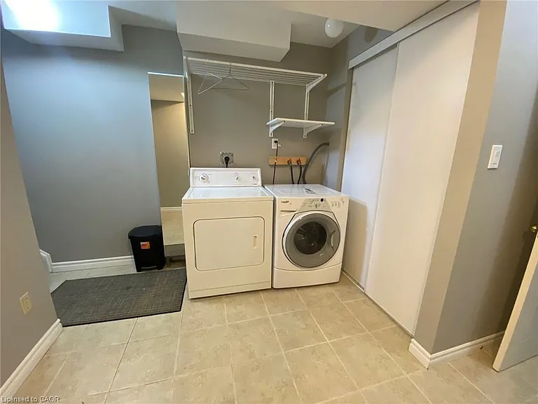 895 Maple Ave #124 — Photo 24