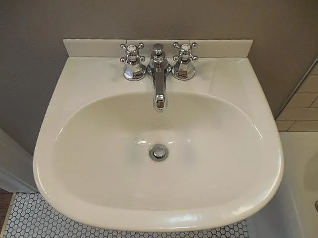 3501 University Ave — Photo 11