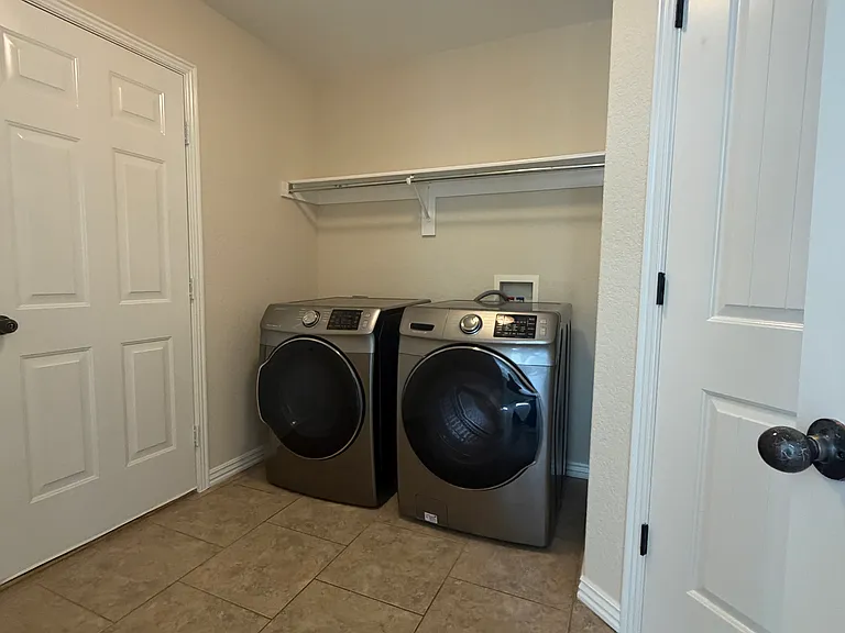washer/dryer