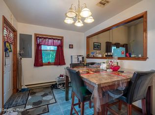 165 Old Stagecoach Rd #3, Gilbert, PA 18331