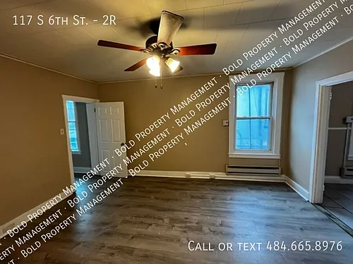 117 S 6th St #2R Photo 1
