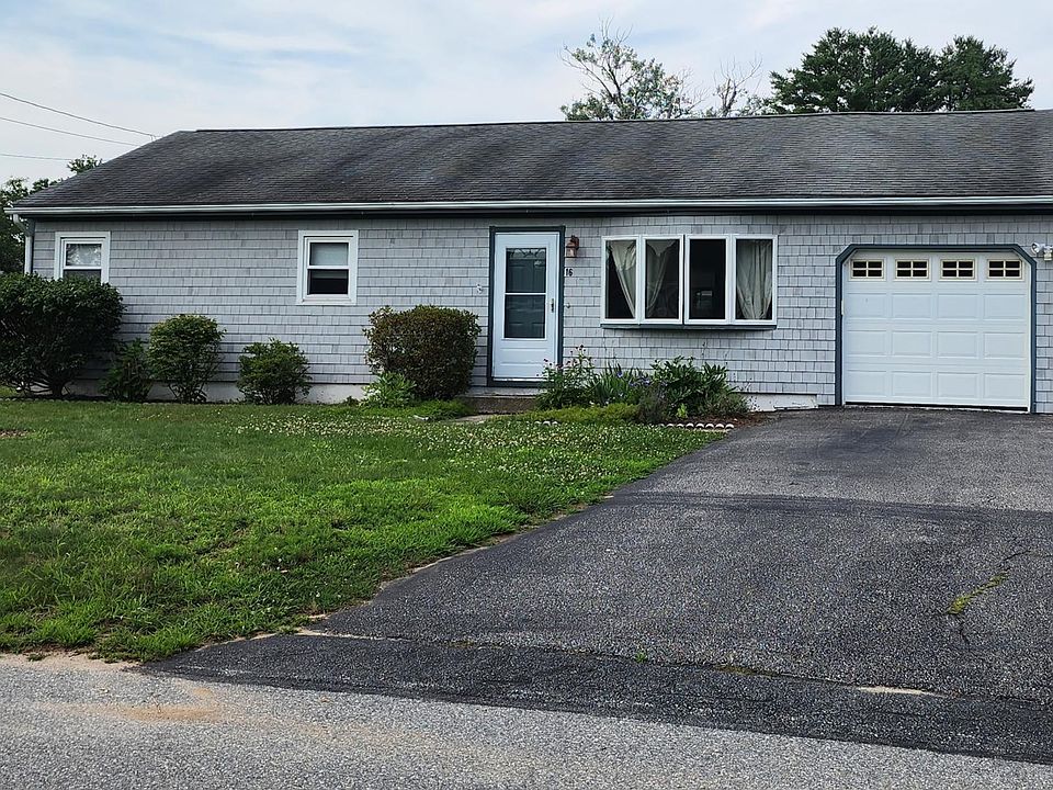 1st image of 16 Chariho Dr
