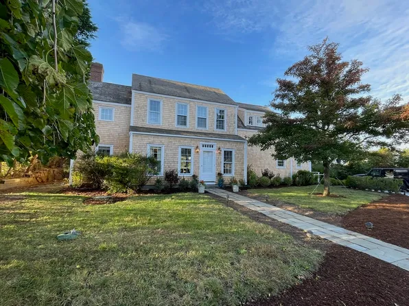 44 Madaket Rd, Nantucket, MA 02554