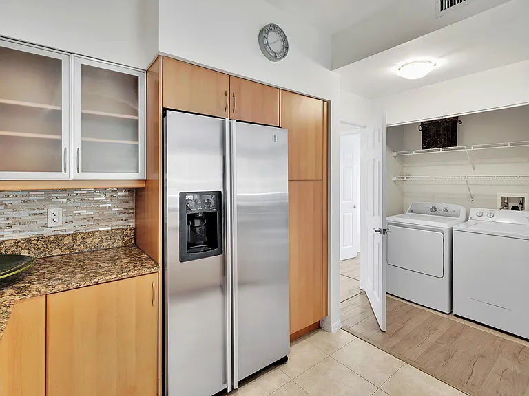 233 S Federal Hwy #425 — Photo 14