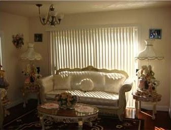 3rd image of 604 N Santa Anita Ave