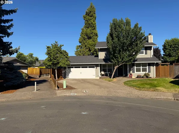 3325 Honeywood St, Eugene, OR 97408