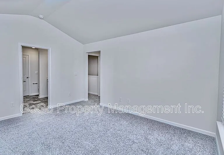 31 Sunriff Ct — Photo 10