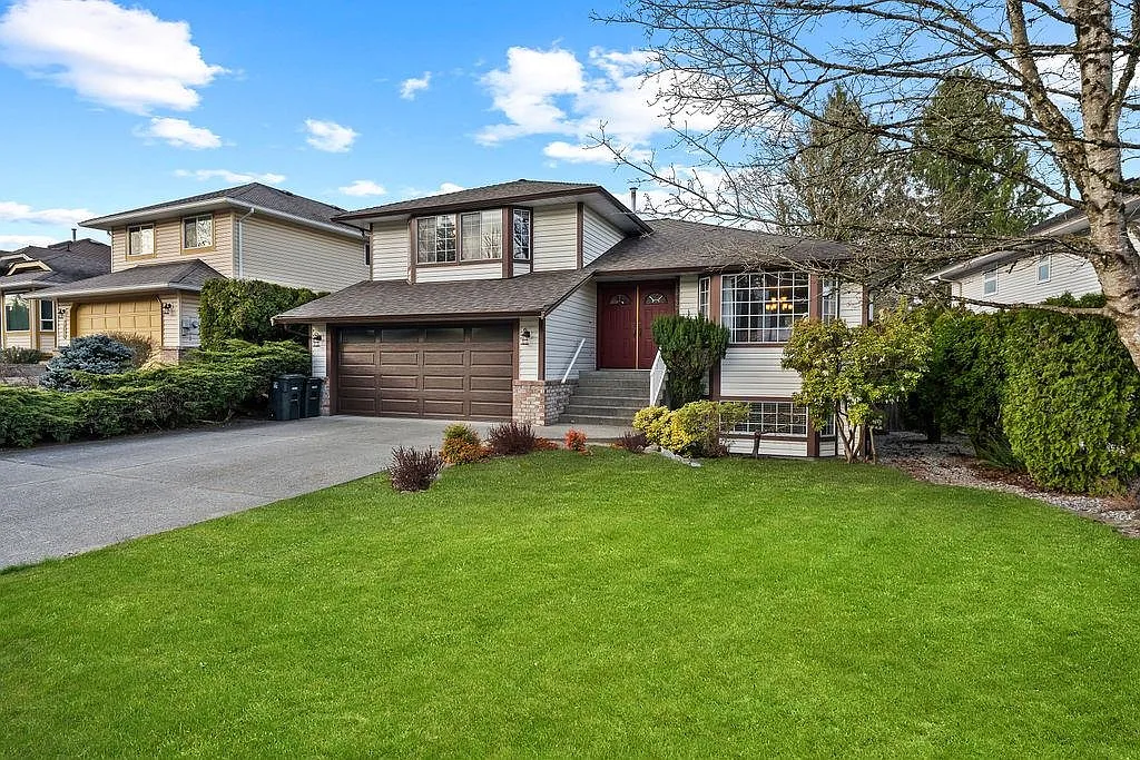 19620 Somerset Dr photo 1
