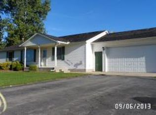 47450 Harris Rd, Belleville, MI 48111