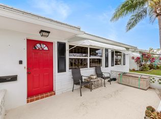 2390 SW 8th Ave, Boynton Beach, FL 33426