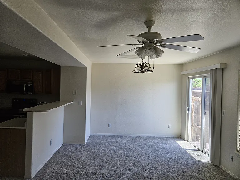 5311 Sunshade Point — Photo 13