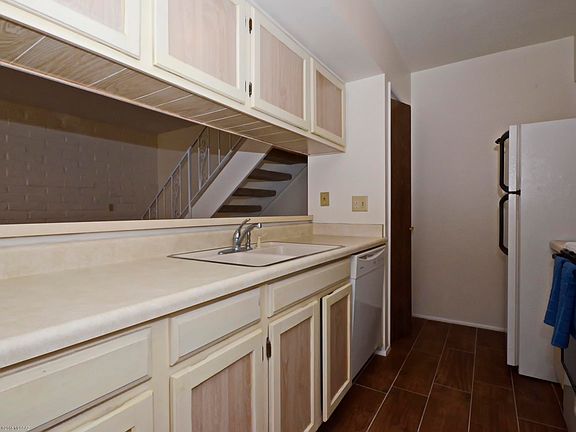 4th image of 6782 E Calle La Paz