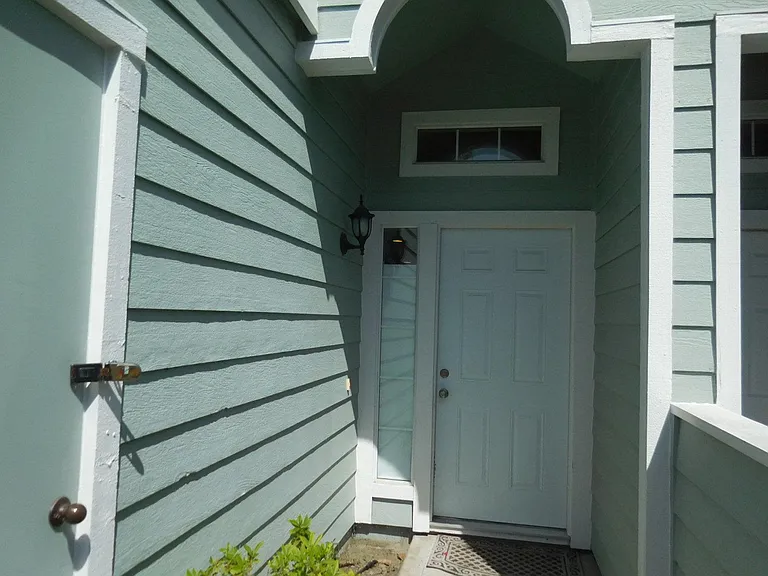 412 Feldspar Ln — Photo 10
