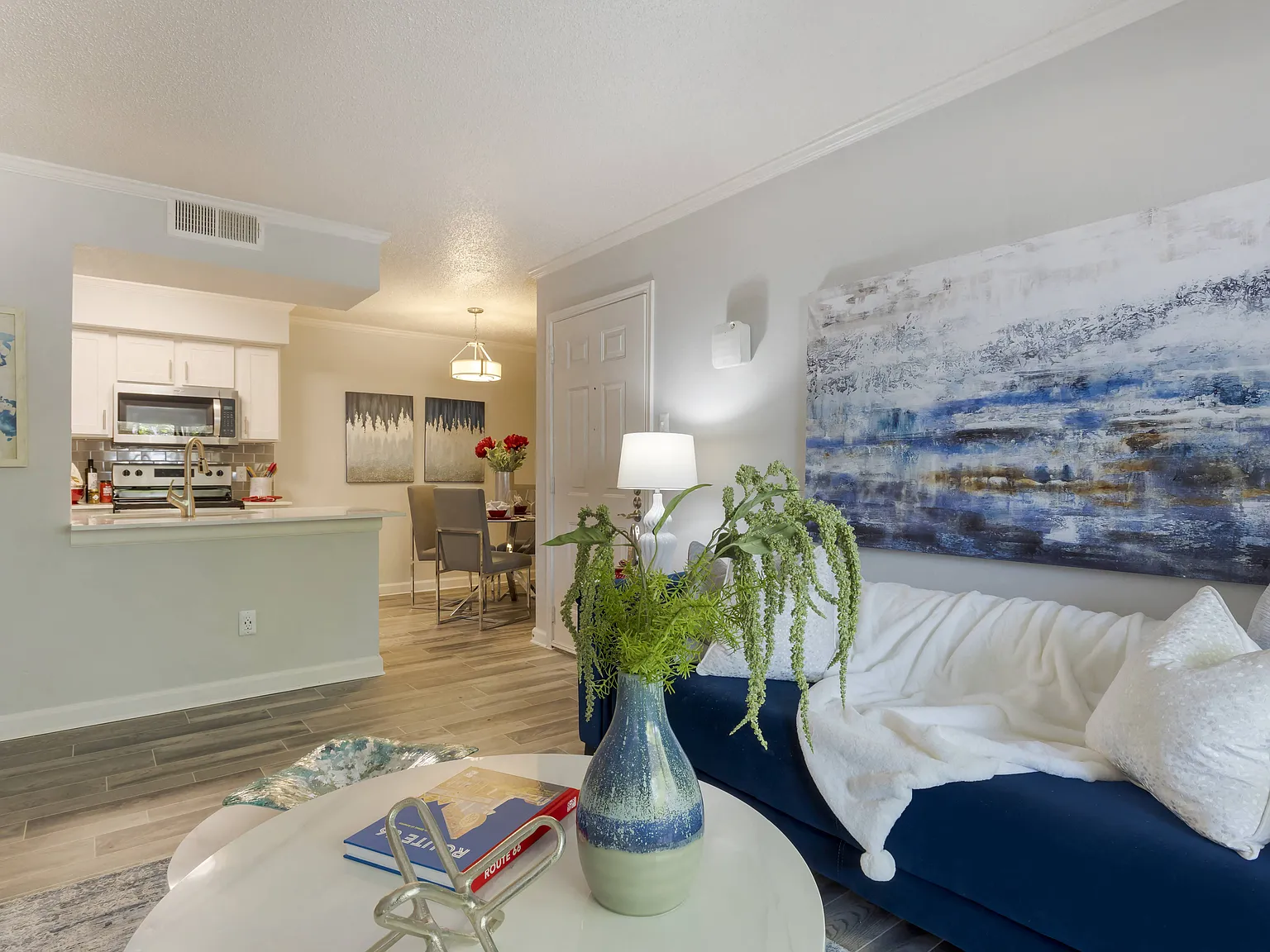 Brixton McKinney Apartments — Photo 2