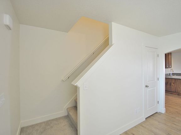 5th image of 315 N 2650 W #10