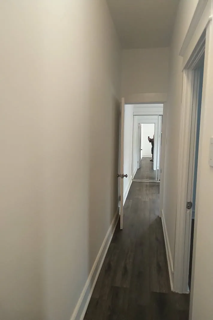 2 bed, 599 sqft, $2,200 — Photo 3