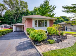 255 Weldon Ave, Oakville, ON L6K 2H9