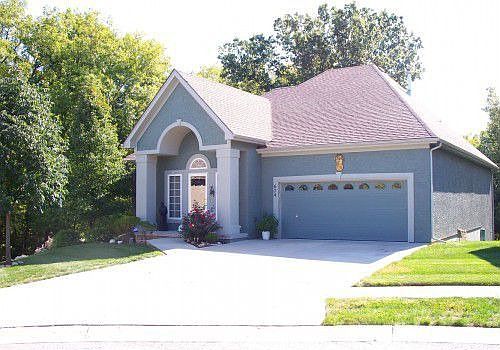 1st image of 674 Rosewood Ct