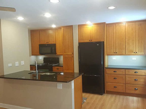 5th image of 717 Strom Dr APT 1C
