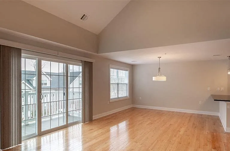 Zephyr Ridge at Cedar Grove — Photo 10