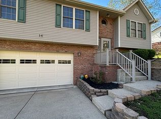 14 Upper Pinch Ests, Elkview, WV 25071