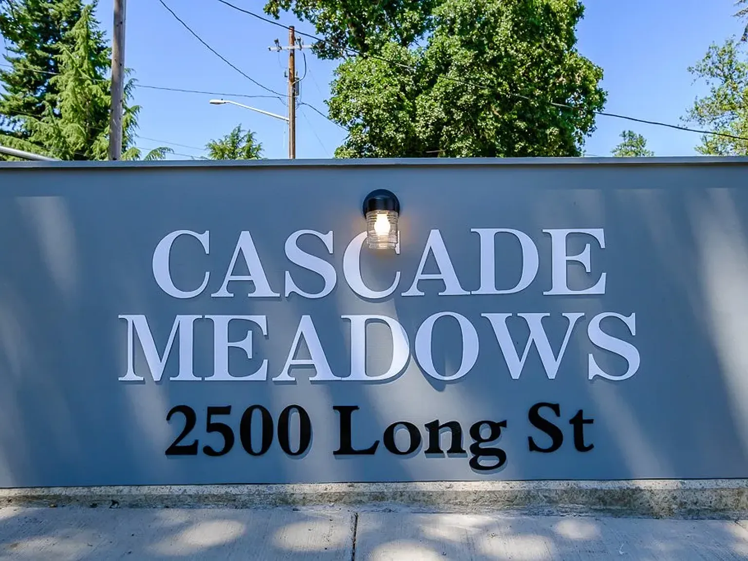 Cascade Meadows Apartments — Photo 4