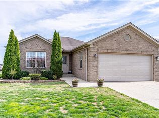 7601 Joseph Dr, Sellersburg, IN 47172