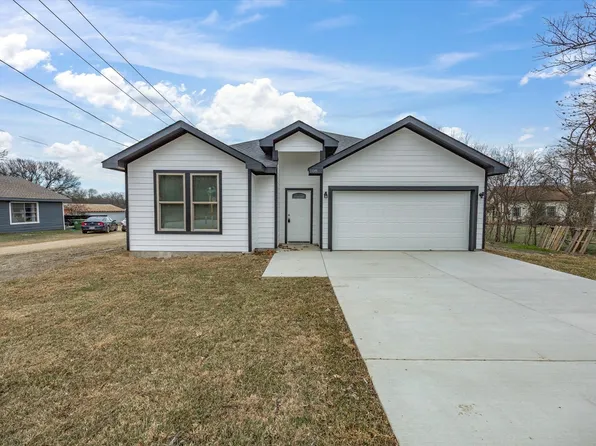 108 N Couch St, Italy, TX 76651