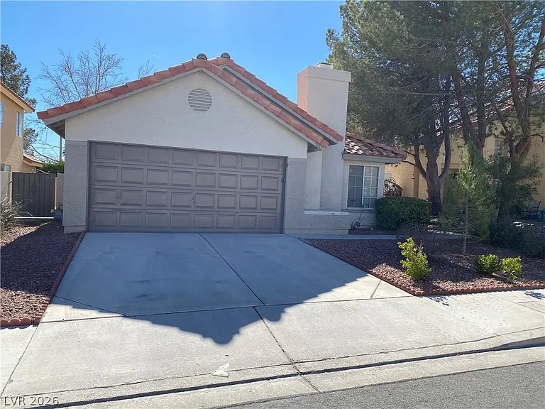 9613 Swan Bay Dr — Photo 1