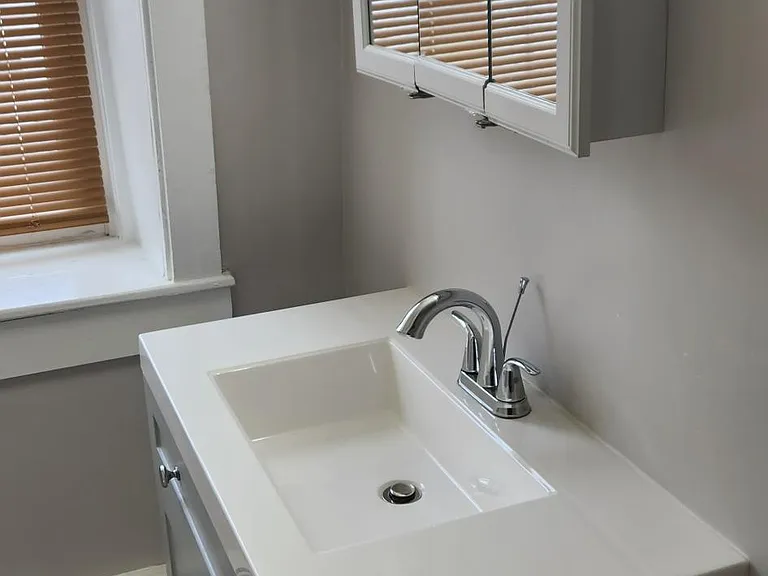 325 Whipple St — Photo 12