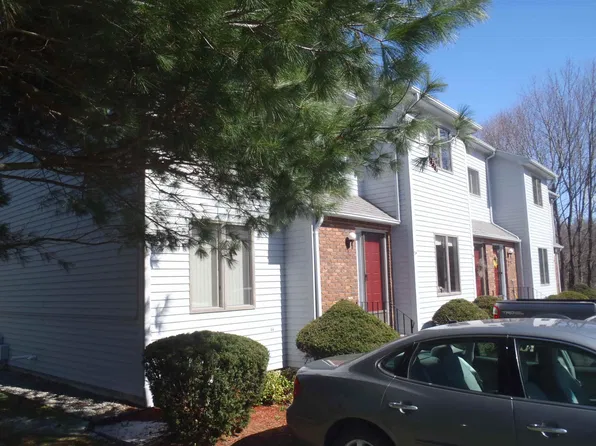 435 Scituate Ave APT 5B, Cranston, RI 02921