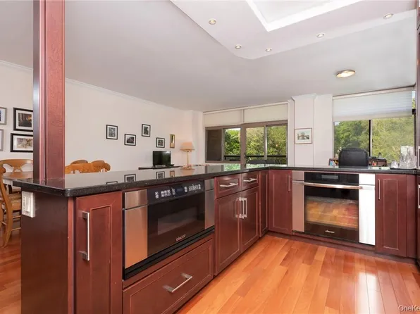 35 N Chatsworth Ave APT 3Z, Larchmont, NY 10538