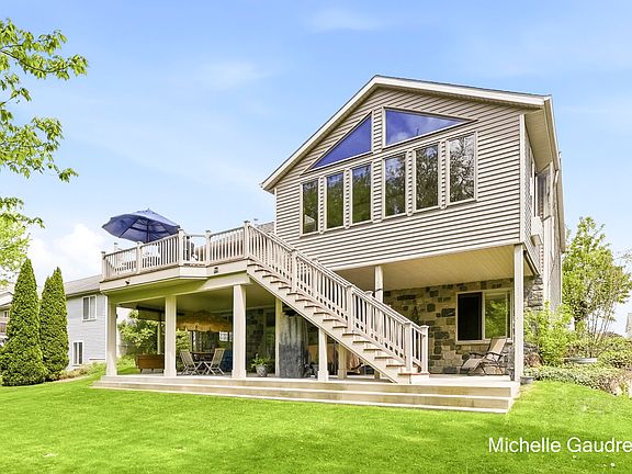2nd image of 8997 Lenter Dr SE