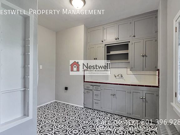 5th image of 1001 E South Temple APT 4