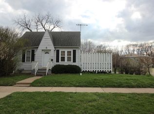 500 Johnson St, Waterloo, IA 50702