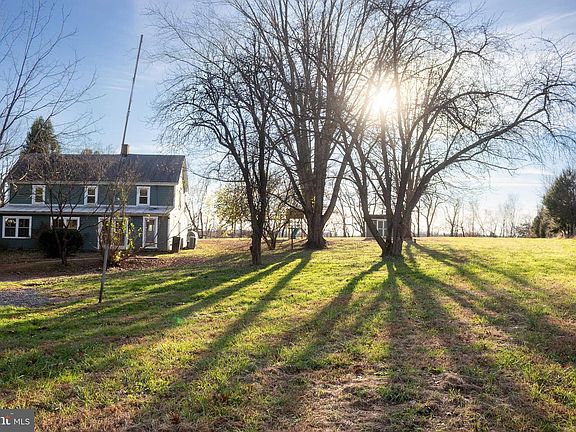 4th image of 1624 Baust Church Rd