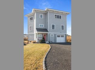 6 Kimball Ave, Westerly, RI 02891