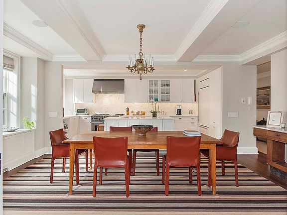 4th image of 28 E 10th St APT 8E