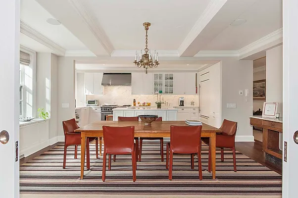 Sold by Ann Weintraub, Ltd. | media 4