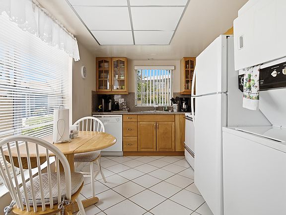 5th image of 13755 Via Aurora APT A