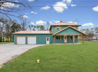 315 E Park Rd, Garnett, KS 66032