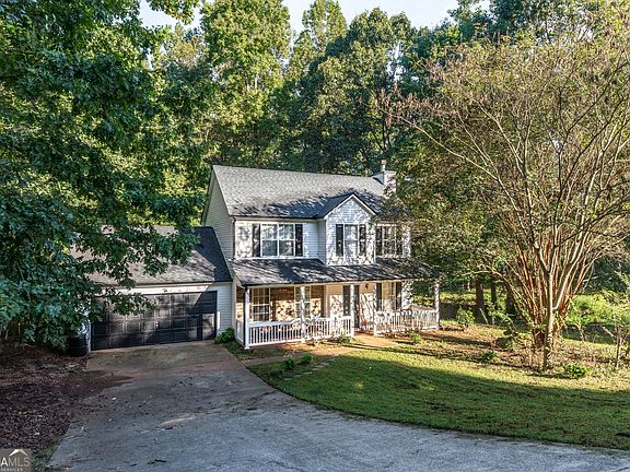 2nd image of 160 Azalea Dr