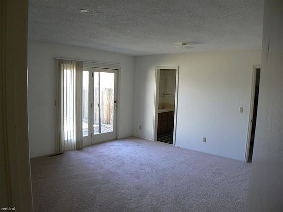 2441 Scott Ct
