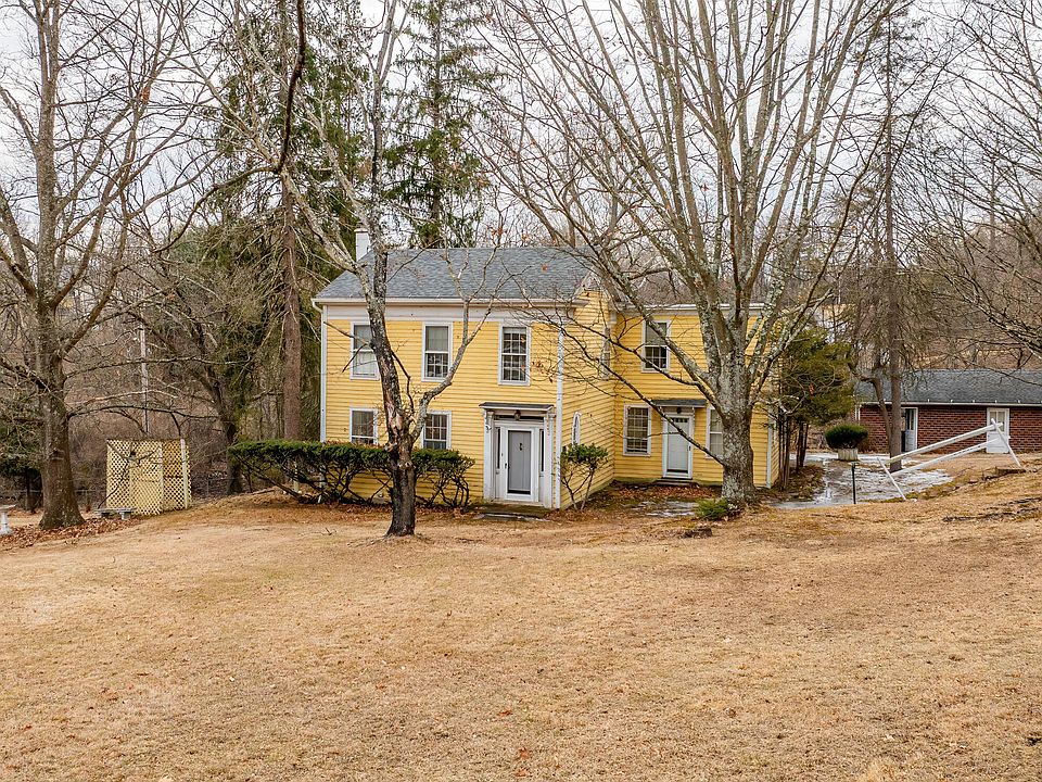 1st image of 575 Crestwood Dr
