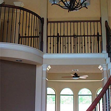 Elegant entry with lots of architectural appeal! Arches, niches, moldings etc!