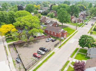 22308 Linwood Ave, Eastpointe, MI 48021