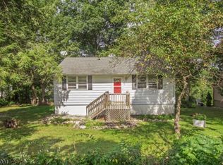 23 Bergen Ave, Sussex, NJ 07461