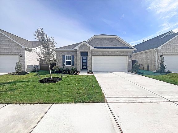 The Kettering II- Front Exterior